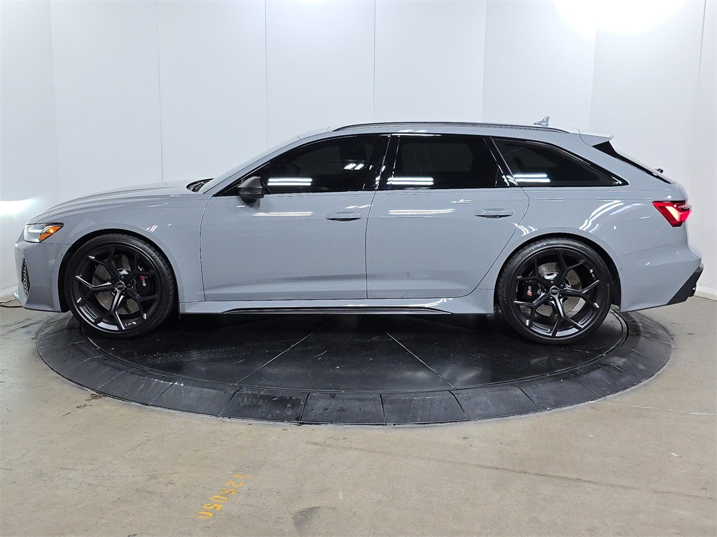2025 Audi RS 6 Avant Performance Base photo 10