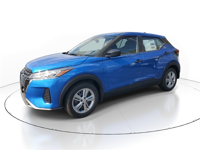 2025 Nissan Kicks Play S photo 2