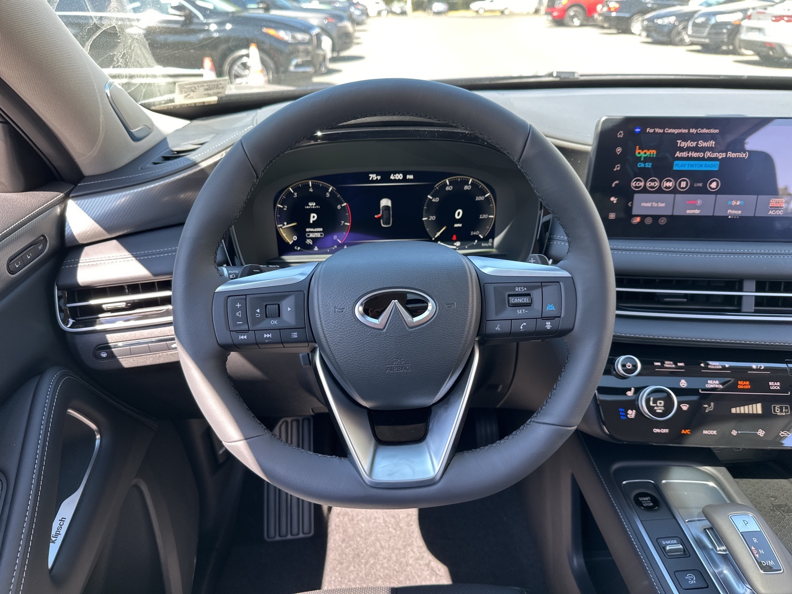 2026 Infiniti QX60 Luxe AWD photo 15