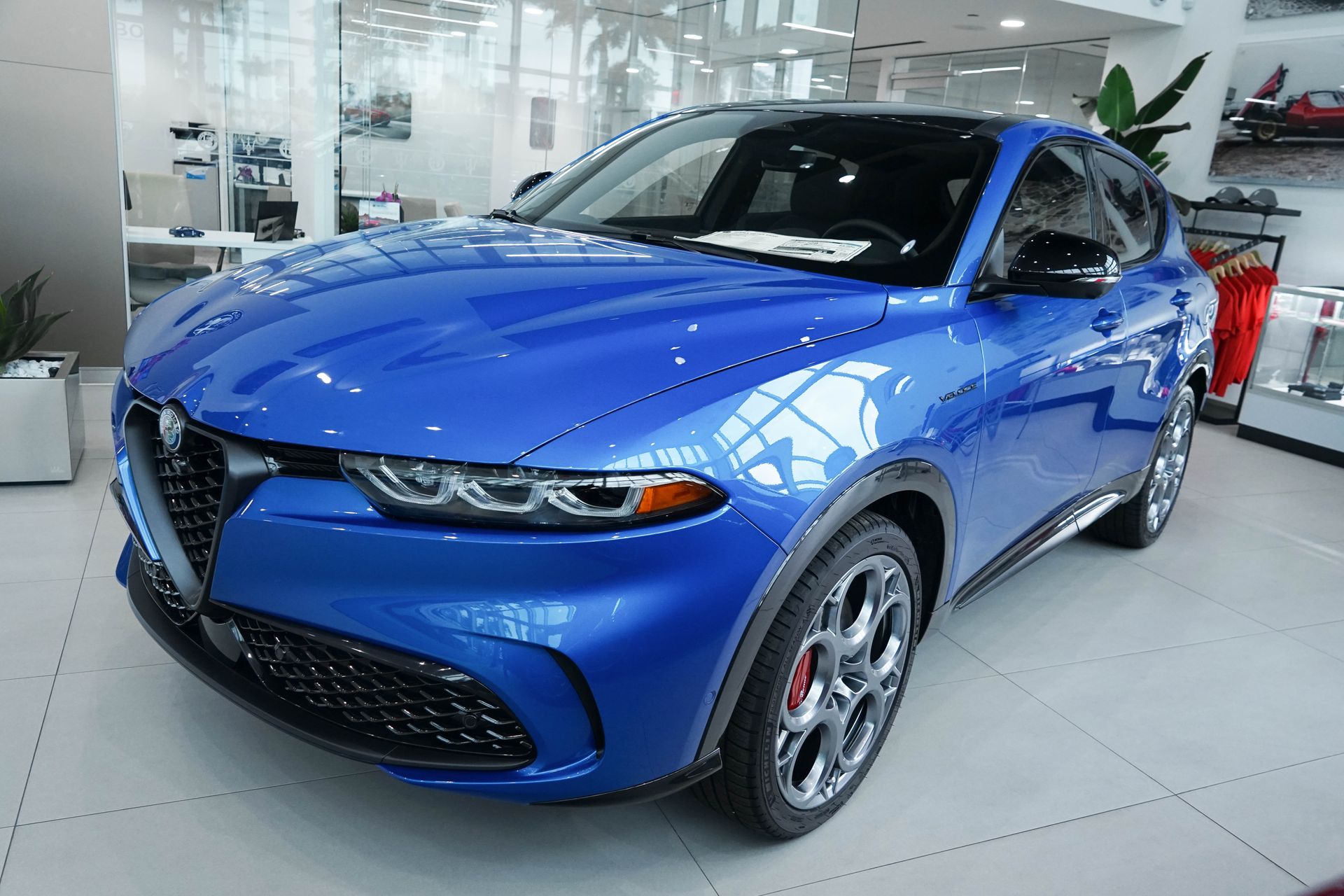 2024 Alfa Romeo Tonale Veloce photo 3