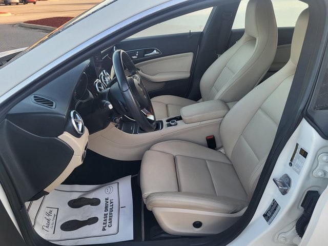 2018 Mercedes Benz CLA 250 photo 11