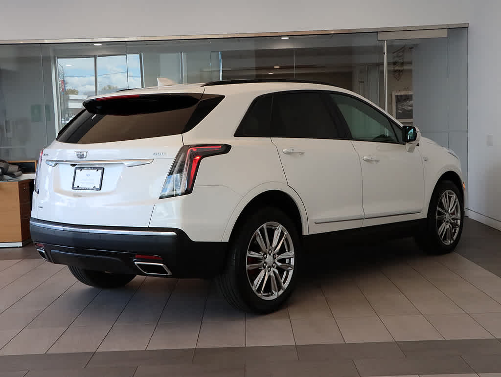 2022 Cadillac XT5 Sport photo 5