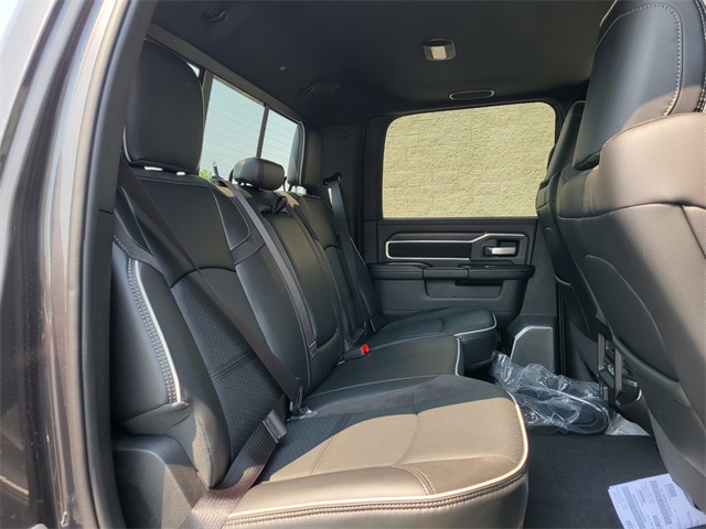 2025 Ram 2500 Laramie photo 17