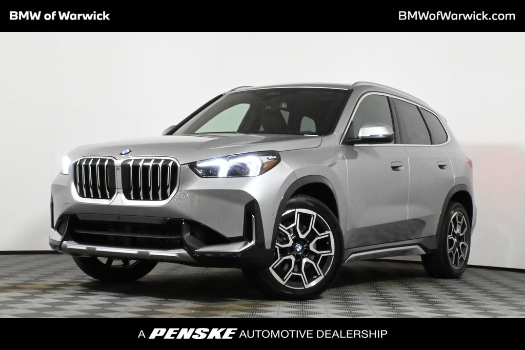 2026 BMW X1 28i's photo