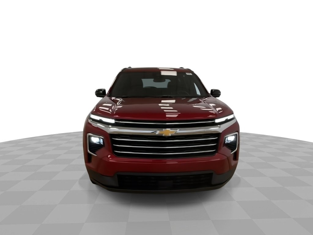 2025 Chevrolet Traverse photo 4
