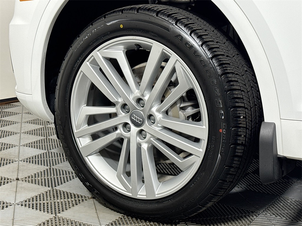 2018 Audi Q5 2.0T Premium Plus photo 23