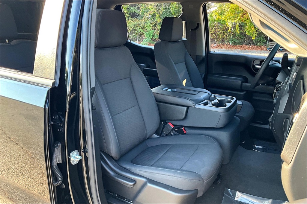 2020 Chevrolet Silverado 1500 Custom photo 26