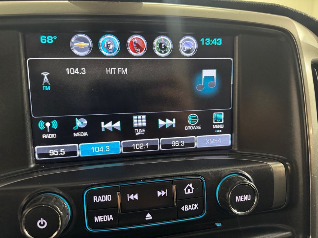 2019 Chevrolet Silverado 1500 LT photo 10