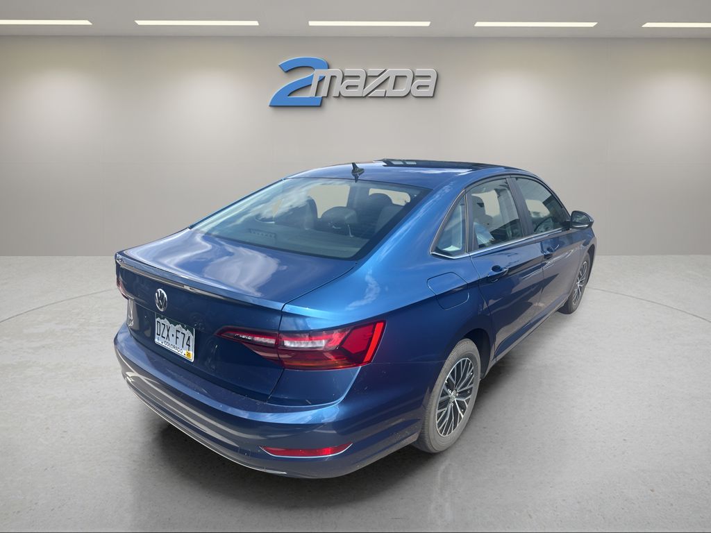 2019 Volkswagen Jetta SE photo 4