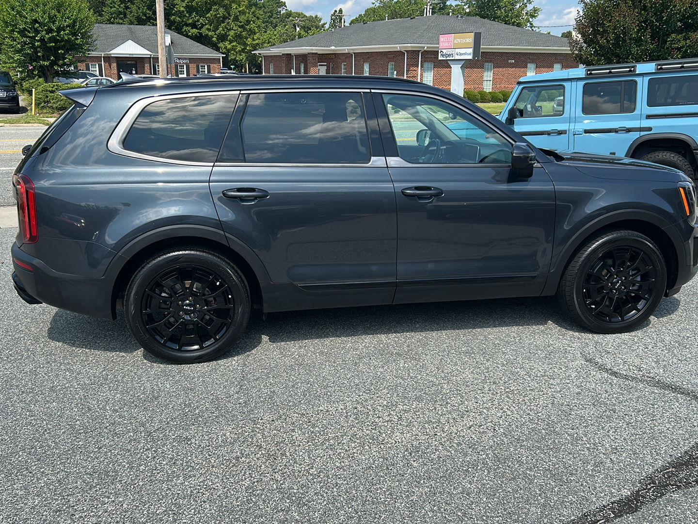 2022 Kia Telluride EX photo 7