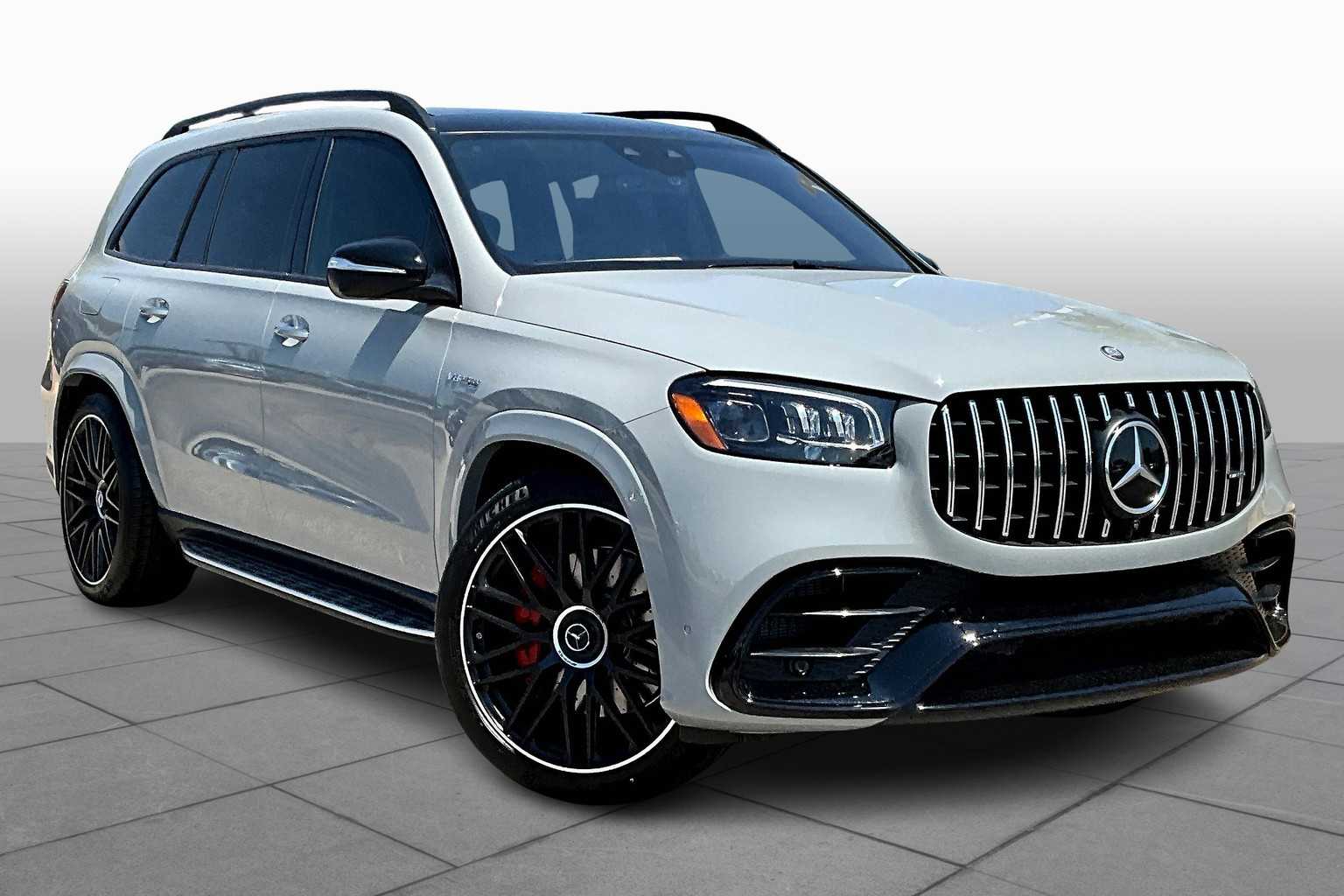 2025 Mercedes Benz GLS AMG 63 4MATIC photo 2
