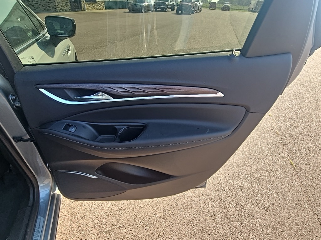 2023 Buick Enclave Avenir photo 20