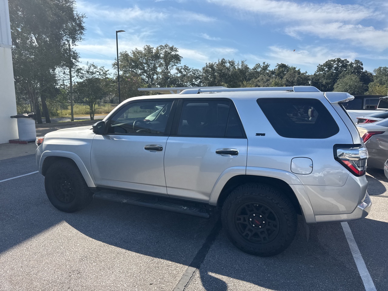2018 Toyota 4Runner Limited SR5 Premium photo 9