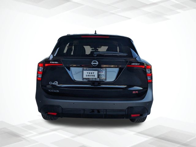 2025 Nissan Kicks SR photo 3