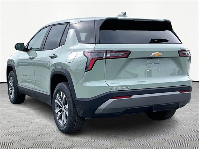 2026 Chevrolet Equinox LT photo 4