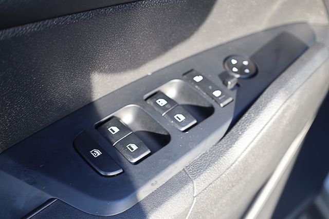 2023 Kia Sportage LX photo 17