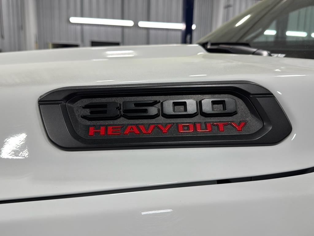 2024 Ram 3500 Tradesman photo 22