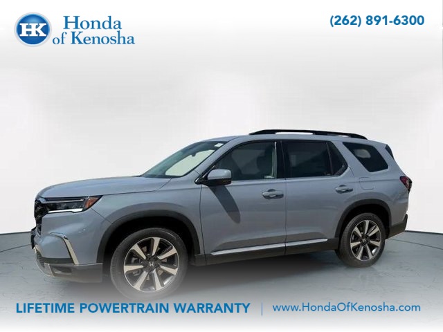 2025 Honda Pilot Touring's photo