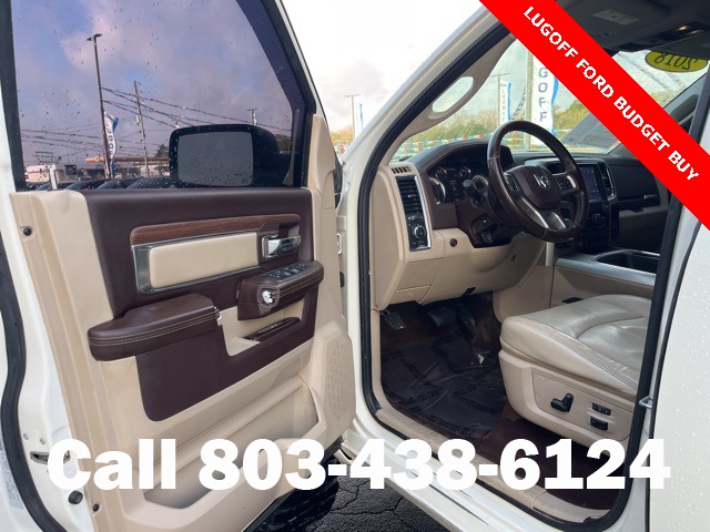 2018 Ram 1500 Laramie photo 3