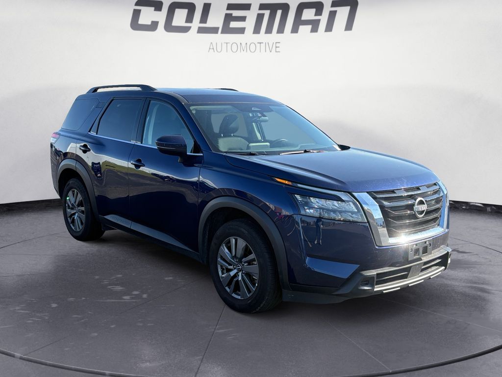 2024 Nissan Pathfinder SV photo 6