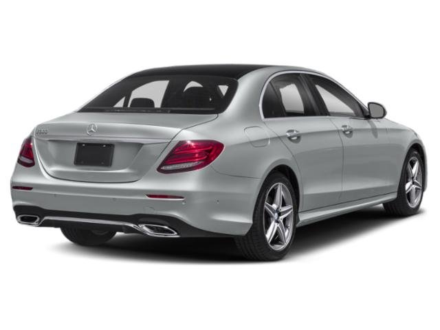 2017 Mercedes Benz E 300 4MATIC photo 2