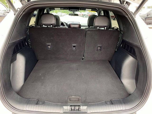 2025 Ford Escape ST-Line photo 4