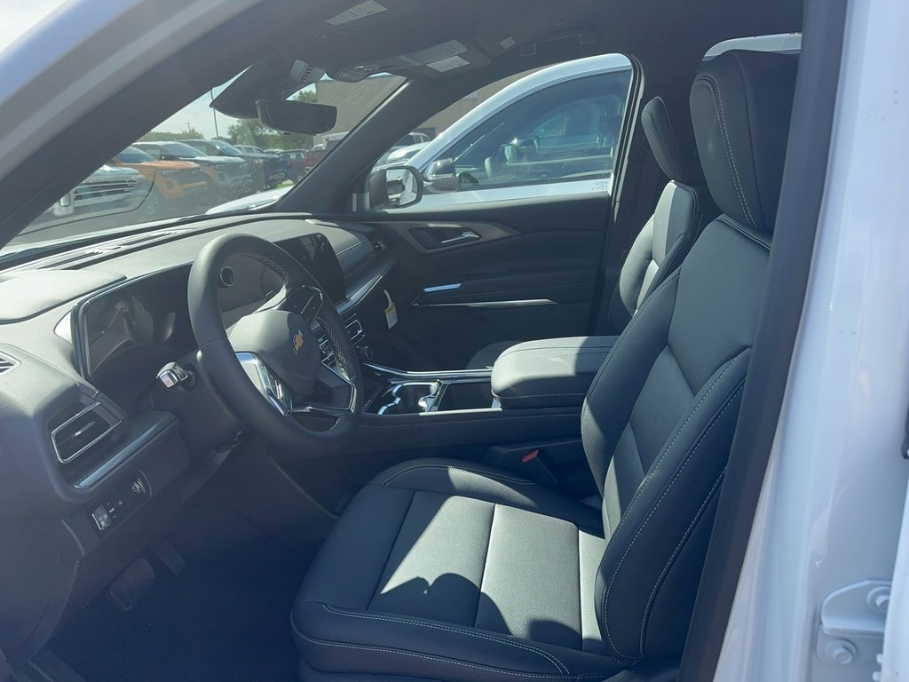 2026 Chevrolet Traverse photo 5