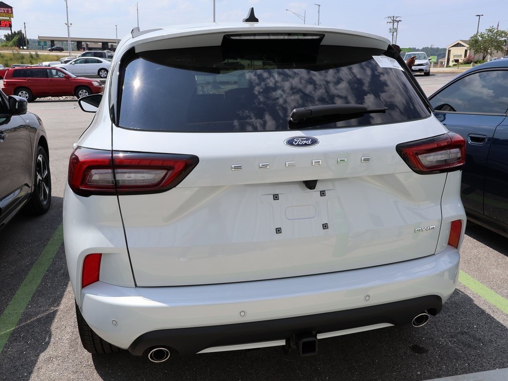 2025 Ford Escape ST-Line Elite photo 7