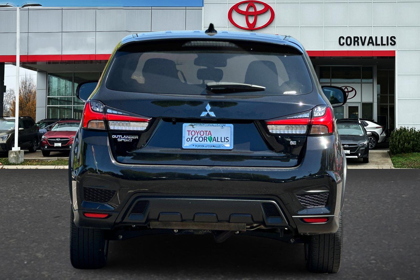2024 Mitsubishi Outlander Sport SE photo 4