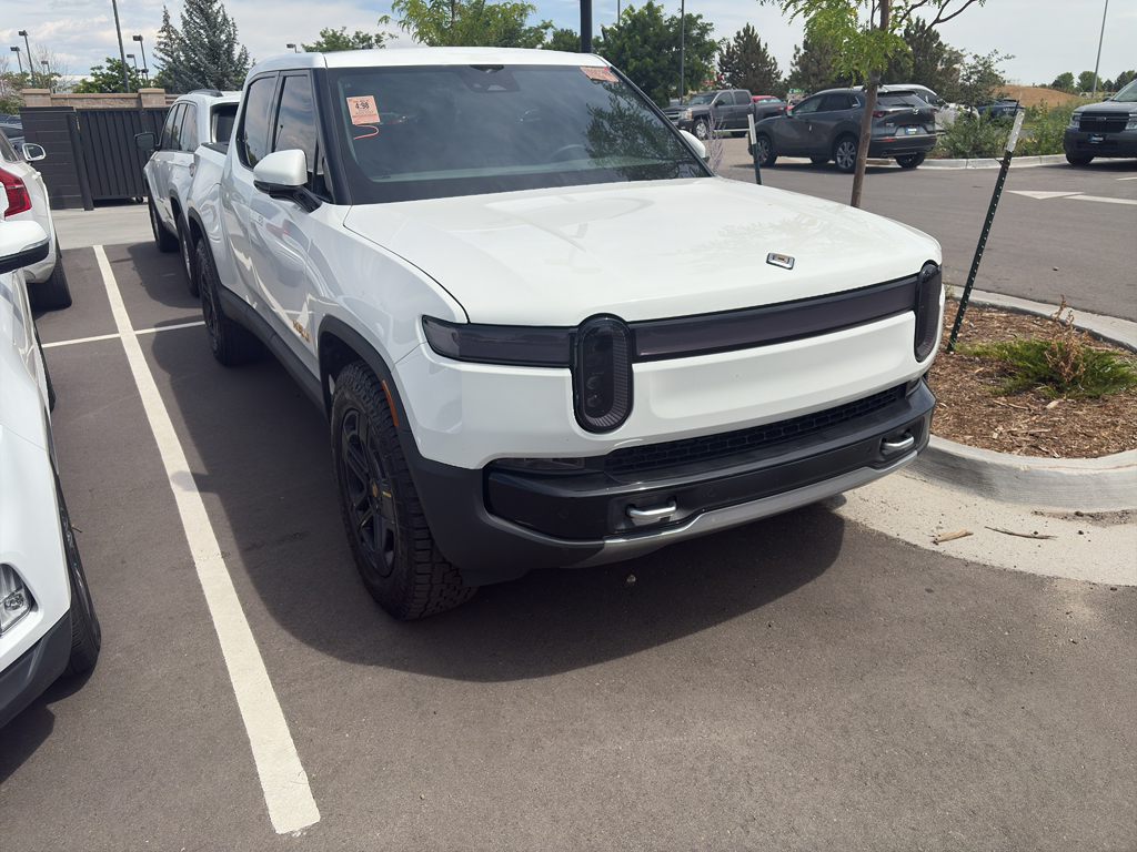 2022 Rivian R1T Adventure photo 3