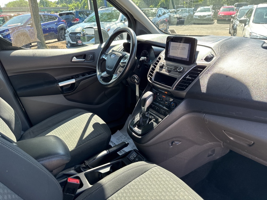 2020 Ford Transit Connect XLT photo 29