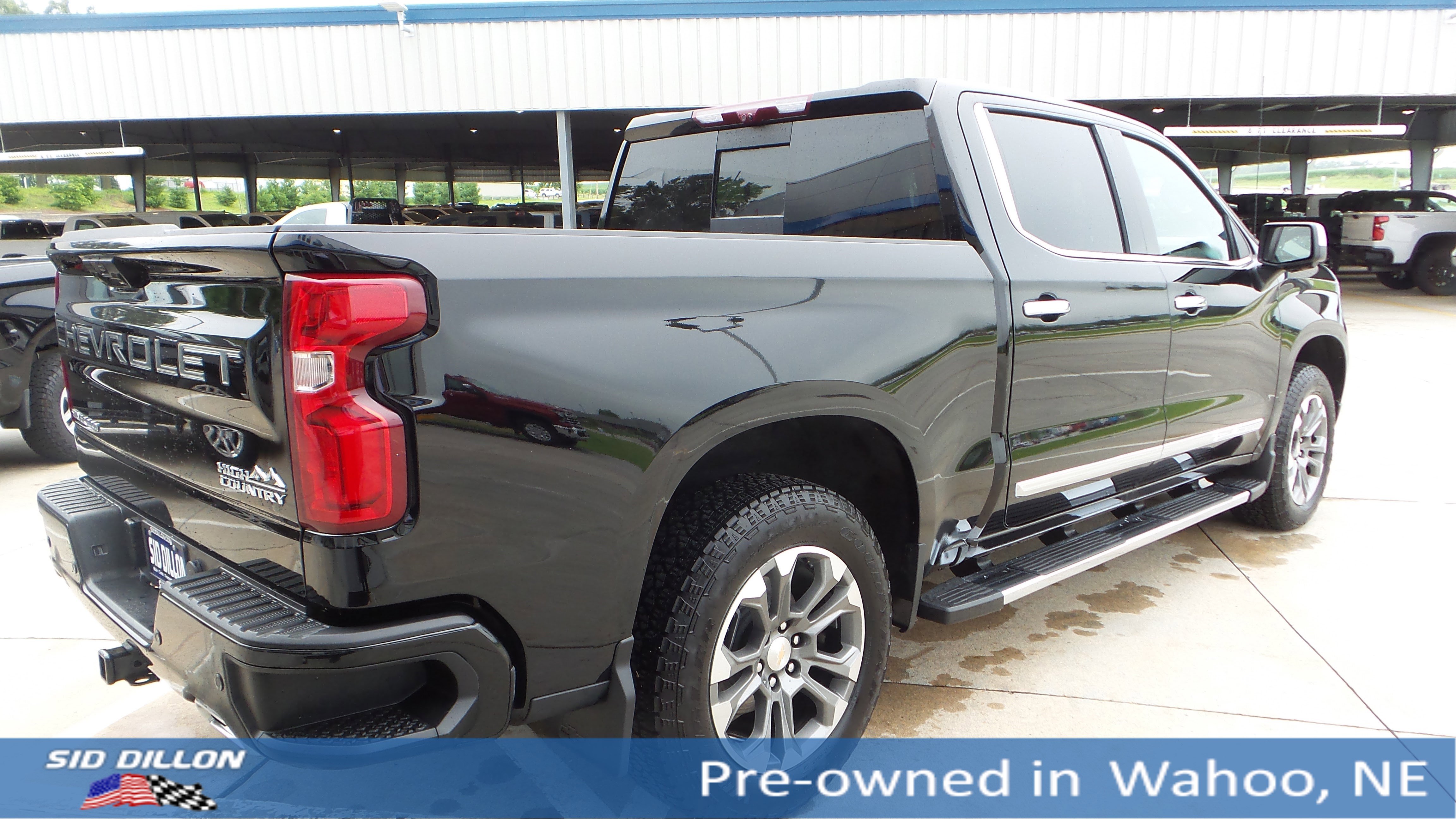 2023 Chevrolet Silverado 1500 High Country Sport photo 5