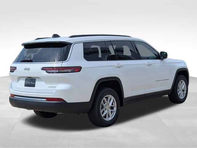 2025 Jeep Grand Cherokee Laredo X photo 5