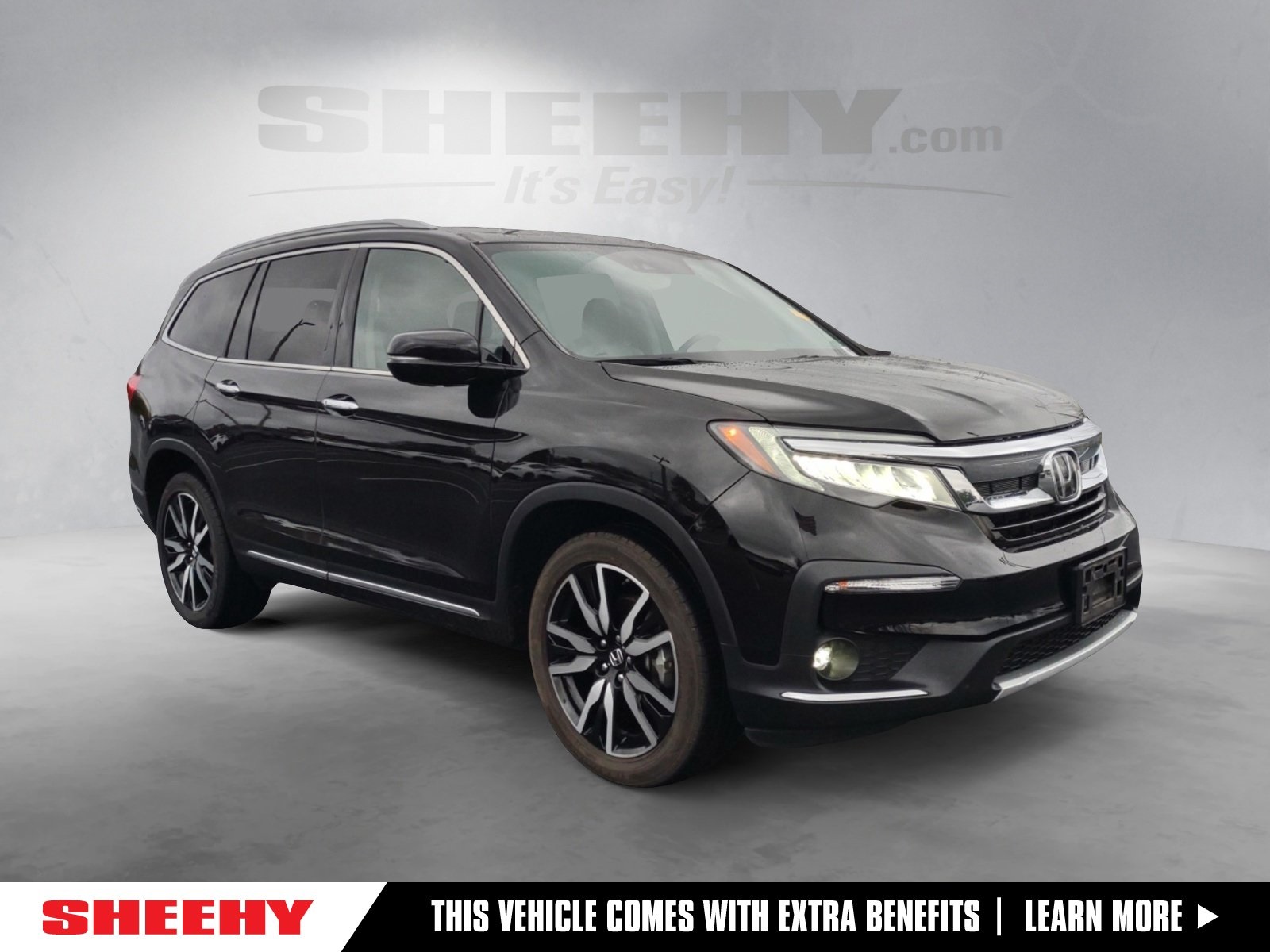 2020 Honda Pilot Elite's photo