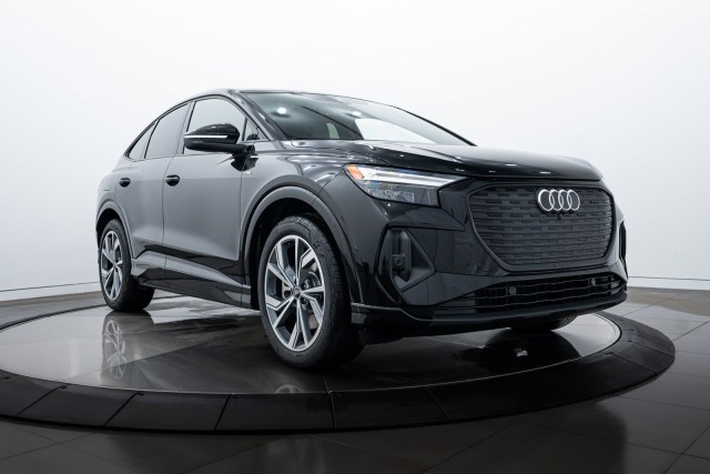 2025 Audi Q4 e-tron Sportback Premium Plus