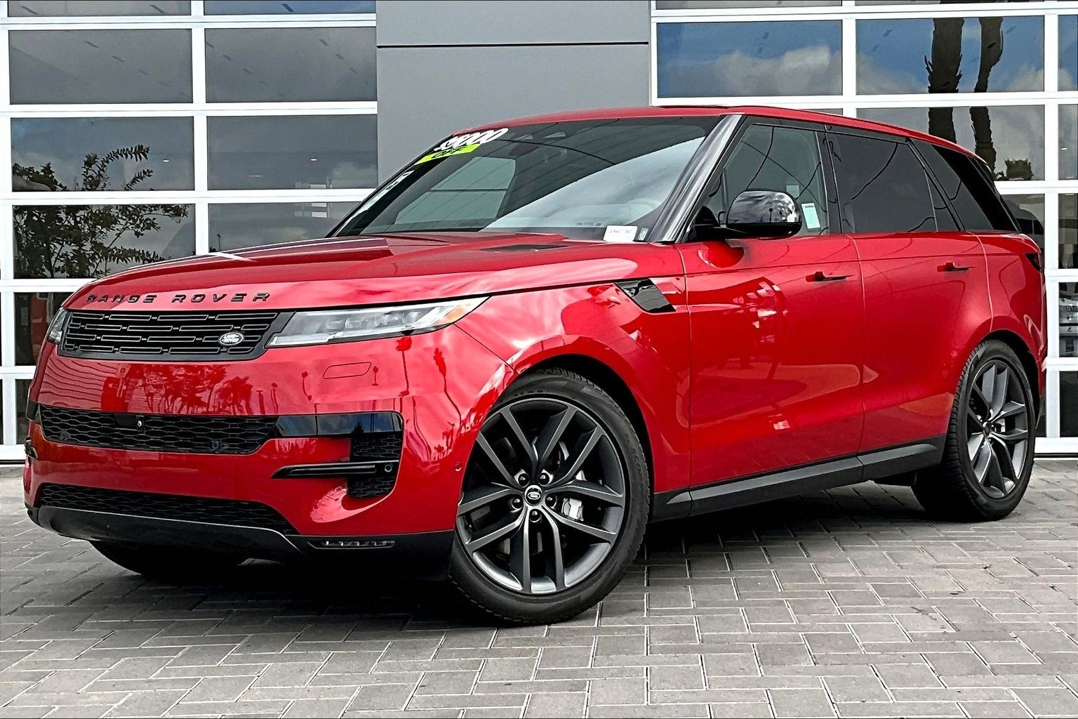 2025 Land Rover Range Rover Sport SE's photo