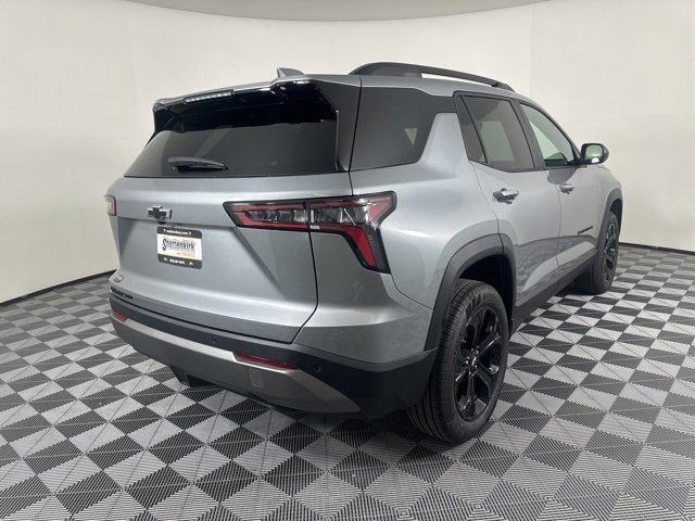 2026 Chevrolet Equinox LT photo 3