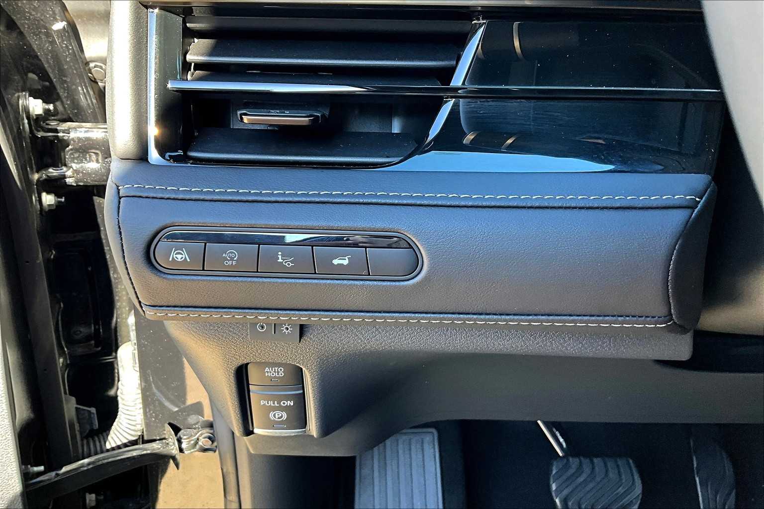 2025 Infiniti QX80 photo 29