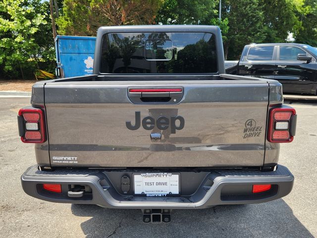 2025 Jeep Gladiator Willys photo 6