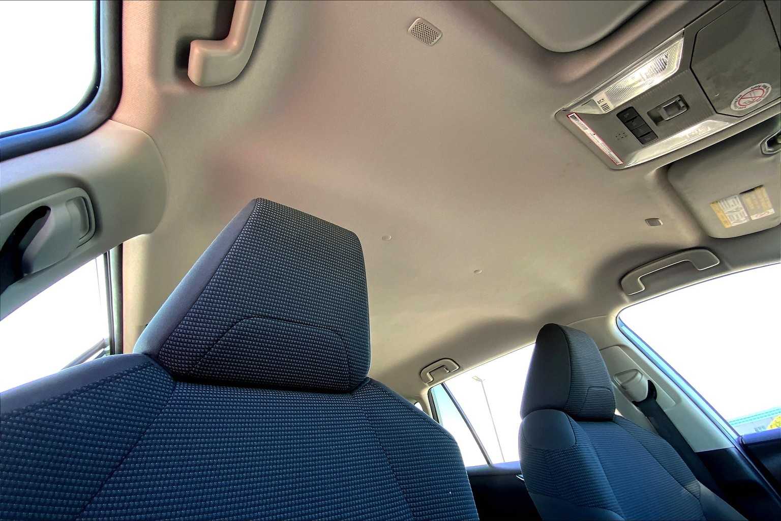 2024 Toyota RAV4 LE photo 10