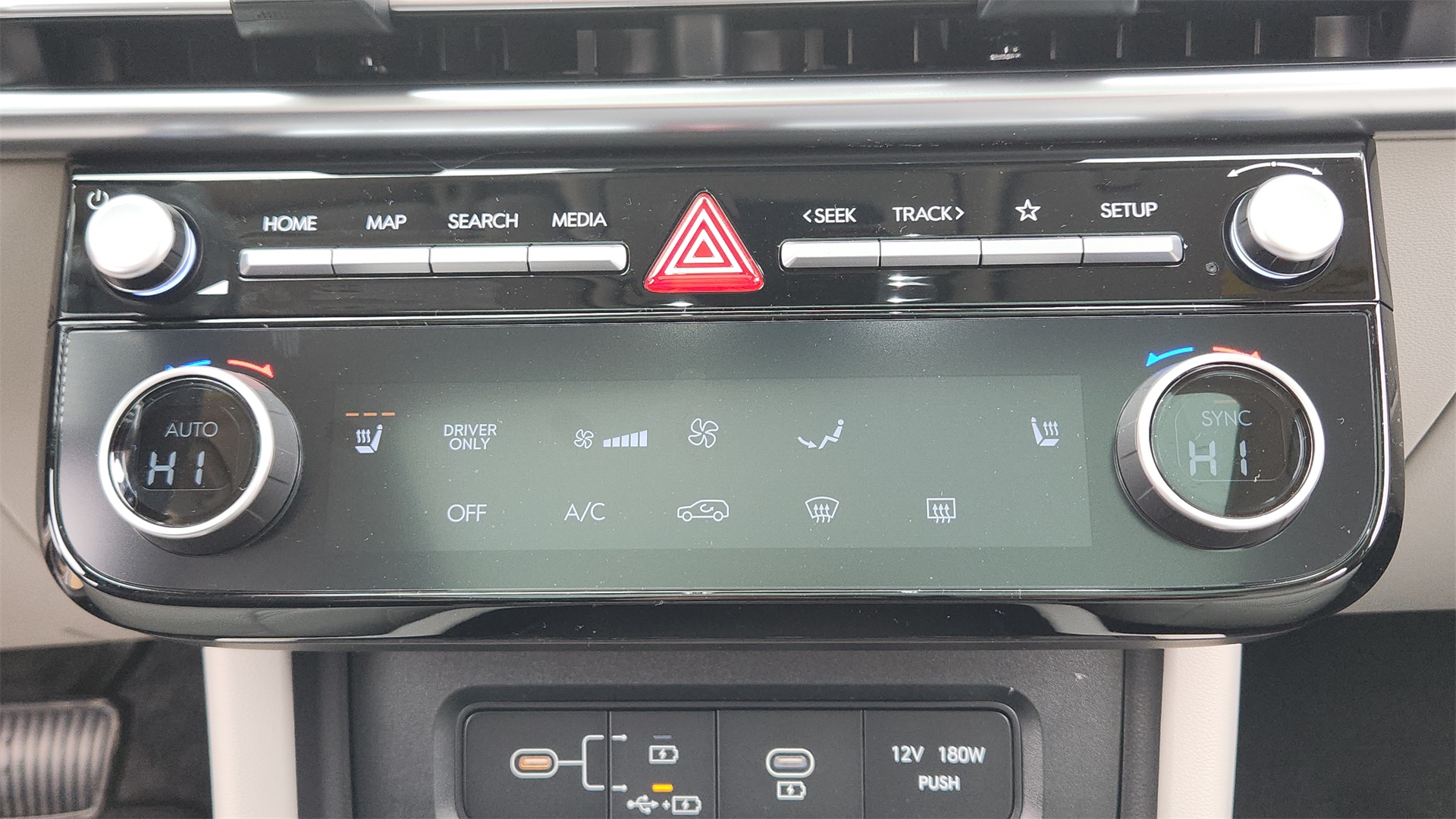2025 Hyundai Tucson Hybrid SEL Convenience photo 16