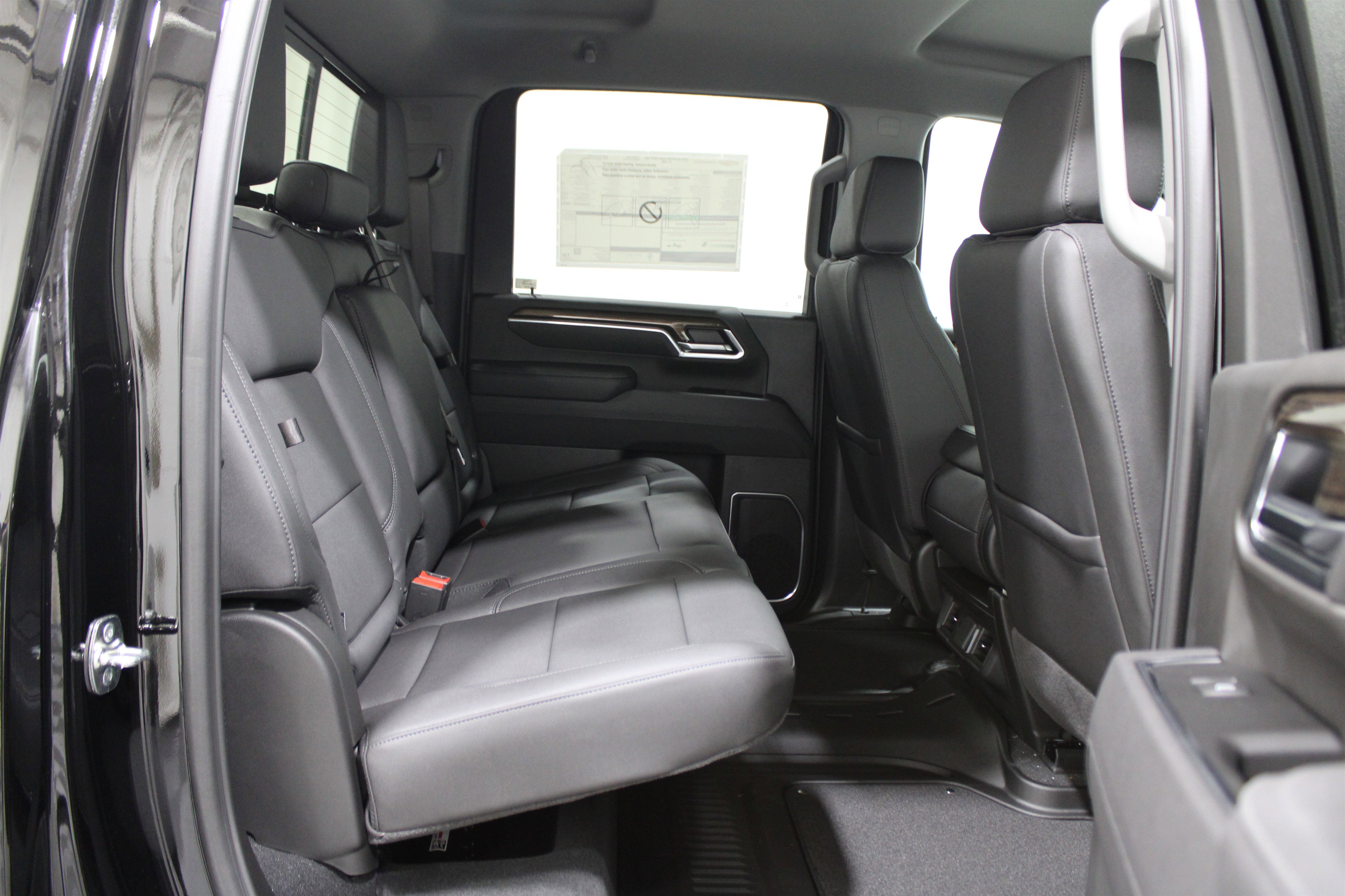 2025 Chevrolet Silverado 2500HD LT photo 20