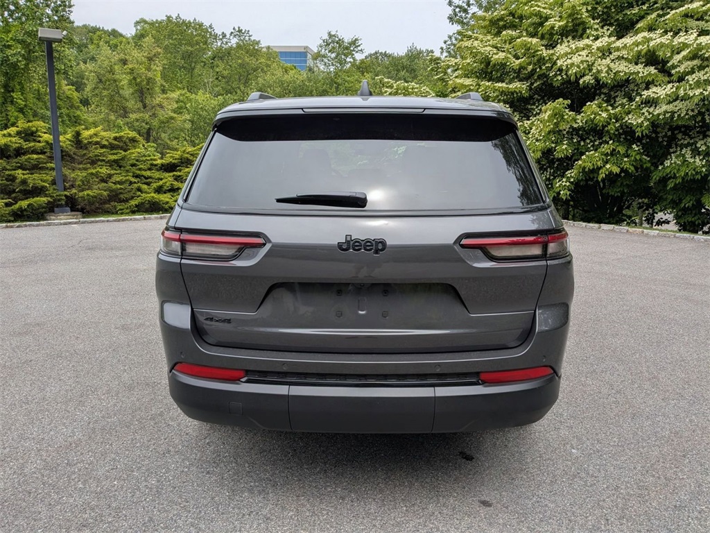 2025 Jeep Grand Cherokee Altitude X photo 4