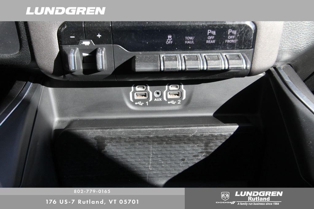 2021 Ram 1500 Laramie photo 18