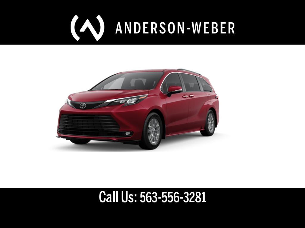 2026 Toyota Sienna XLE's photo