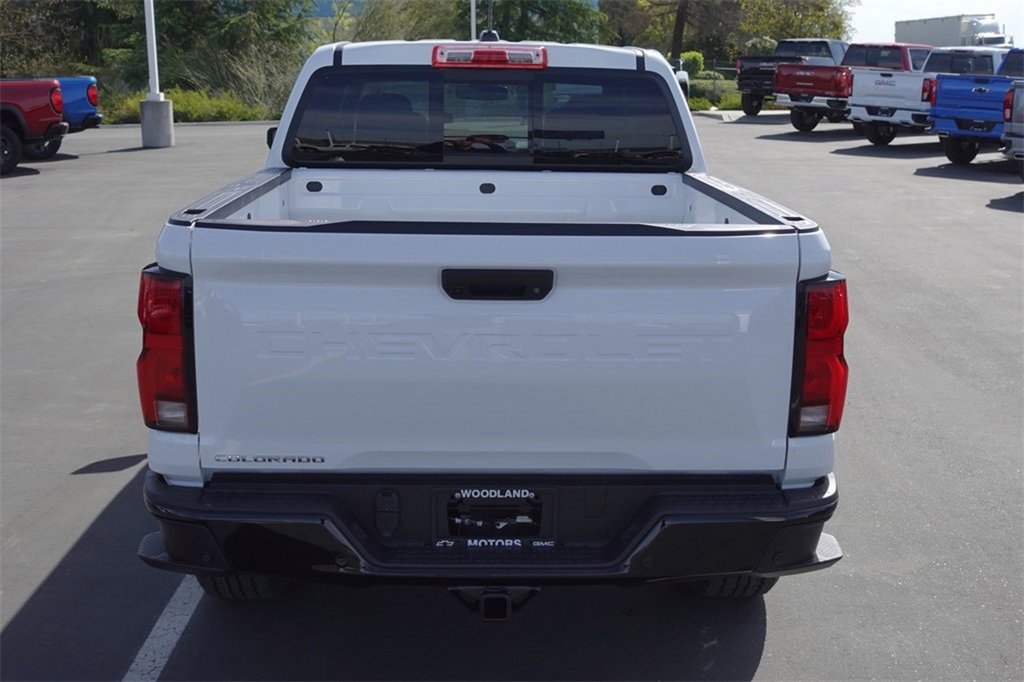2025 Chevrolet Colorado Z71 photo 7