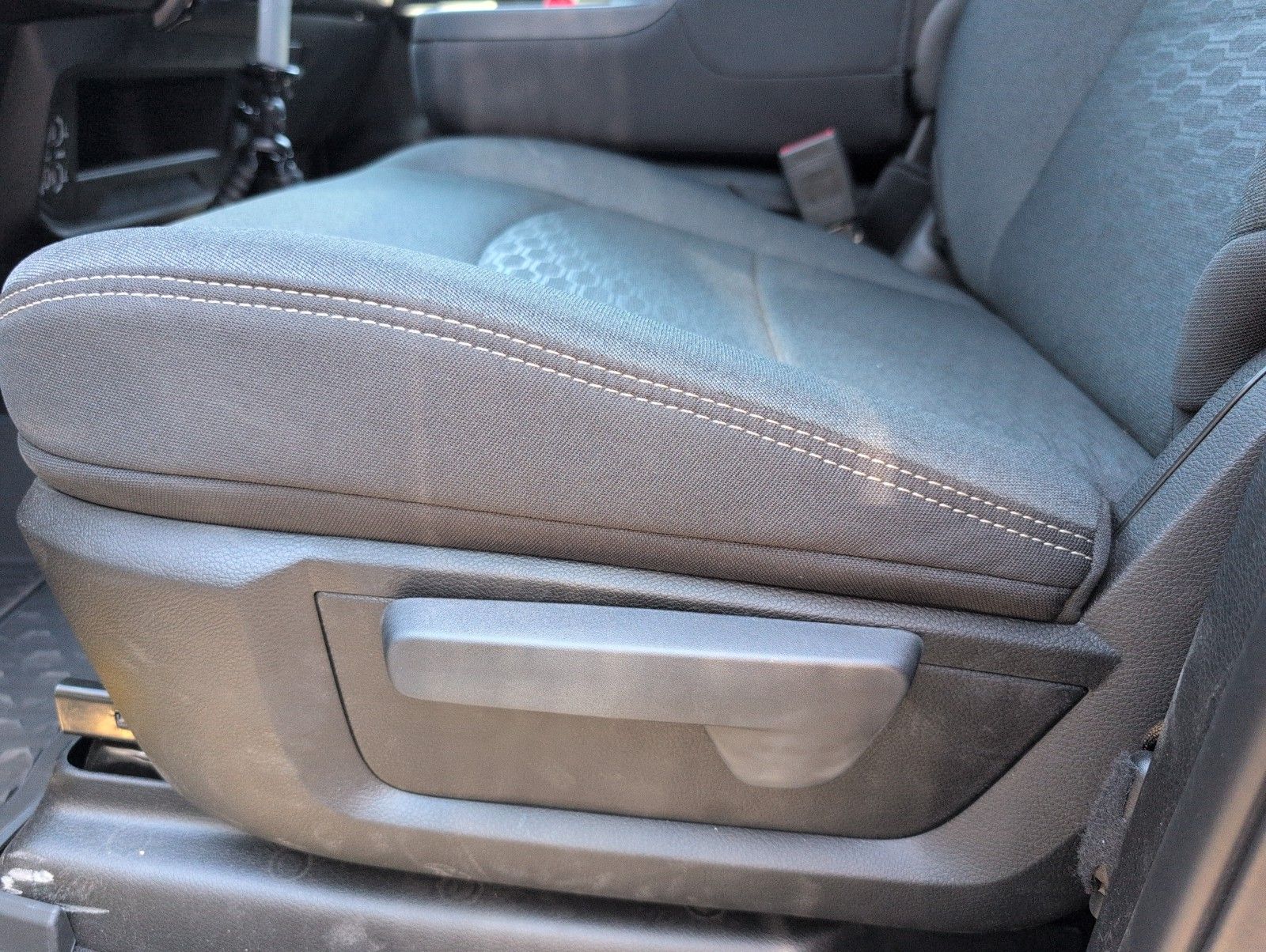 2025 Ram 2500 Tradesman photo 22