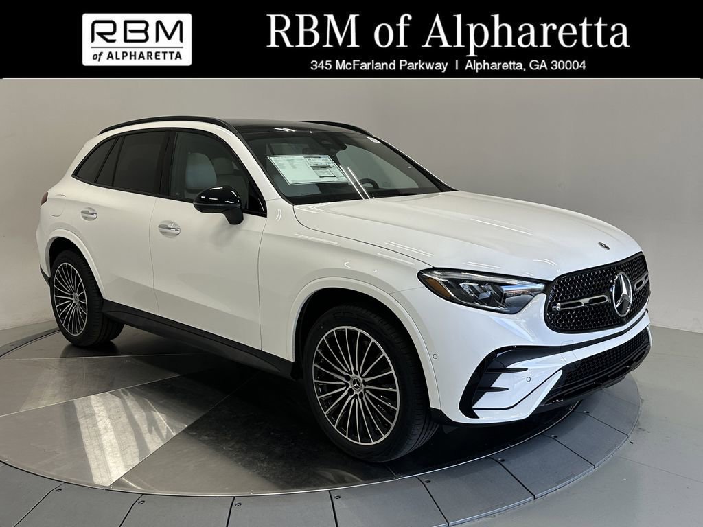 2026 Mercedes-Benz GLC Base's photo