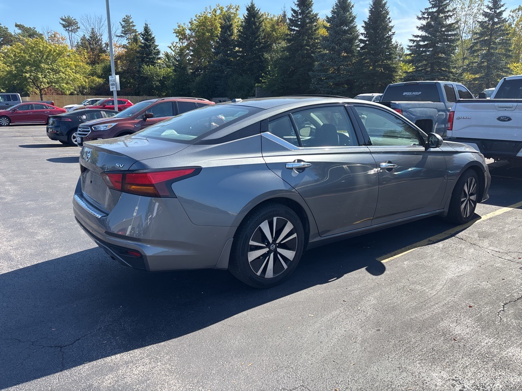 2019 Nissan Altima 2.5 SV photo 3