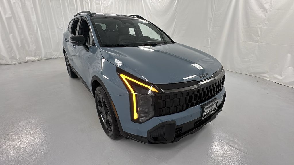 2026 Kia Sportage X-Line Hybrid's photo